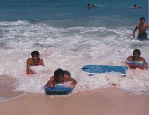 �n���C�Ń{�f�B�[�{�[�h�A�������悤�ɗV�т܂������I