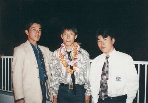 �n���C�p�V�t�B�b�N�Z���^�[���Ǝ�